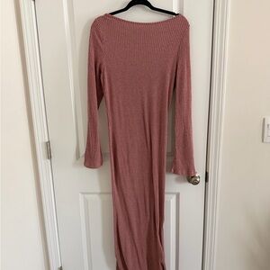 Mauve Ribbed Long Sleeve Maxi Dress